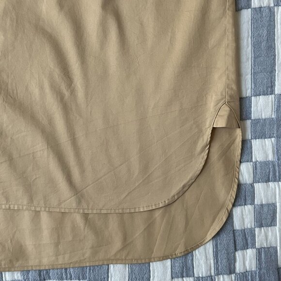 SLOAN O/S Oversized Crisp, Khaki Button-down Boyfriend Shirt - Picture 4 of 8